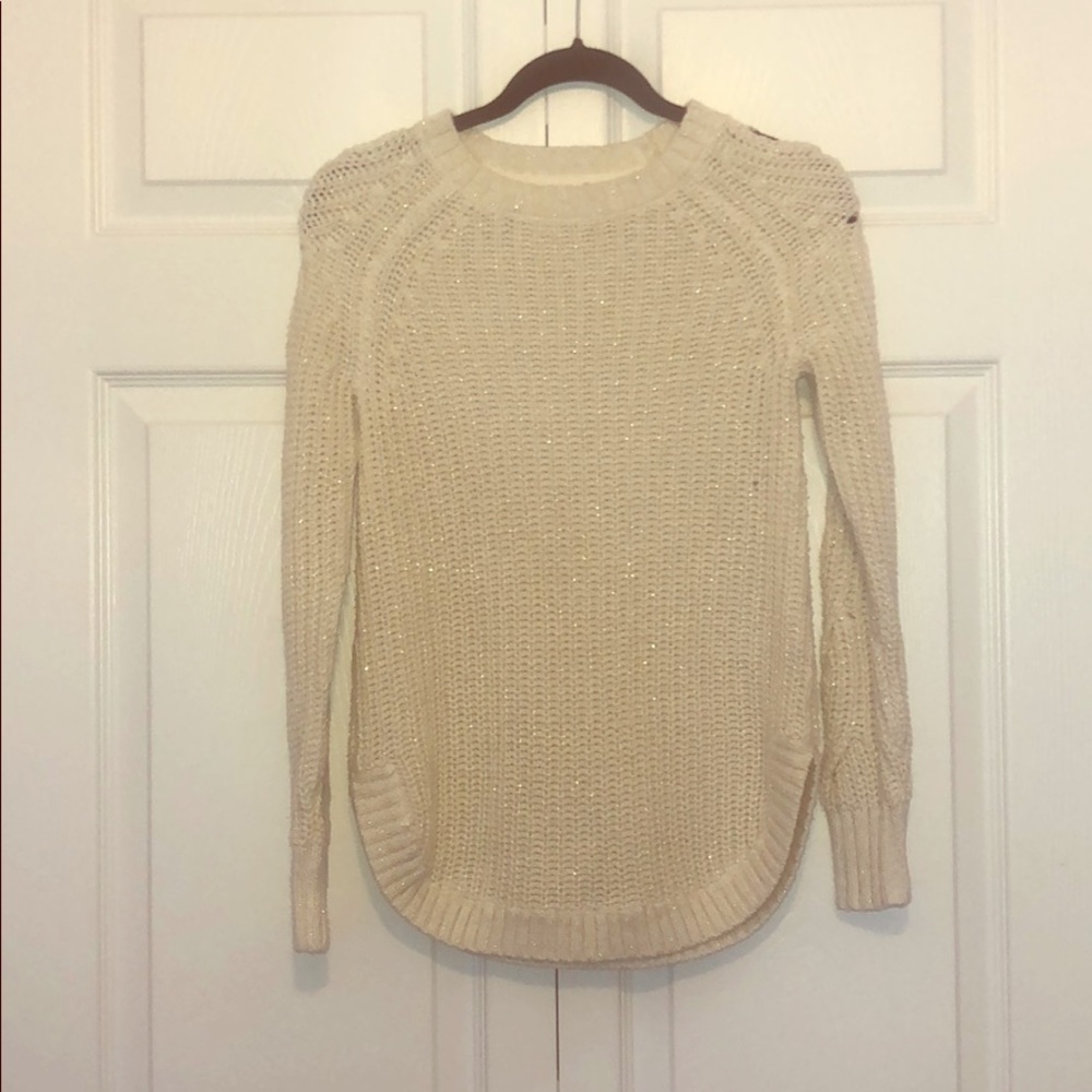 White knit sweater